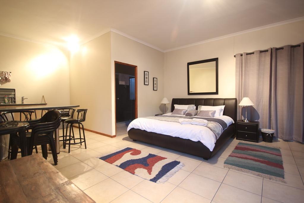 Eazy Sleep Accommodation Swakopmund Luaran gambar